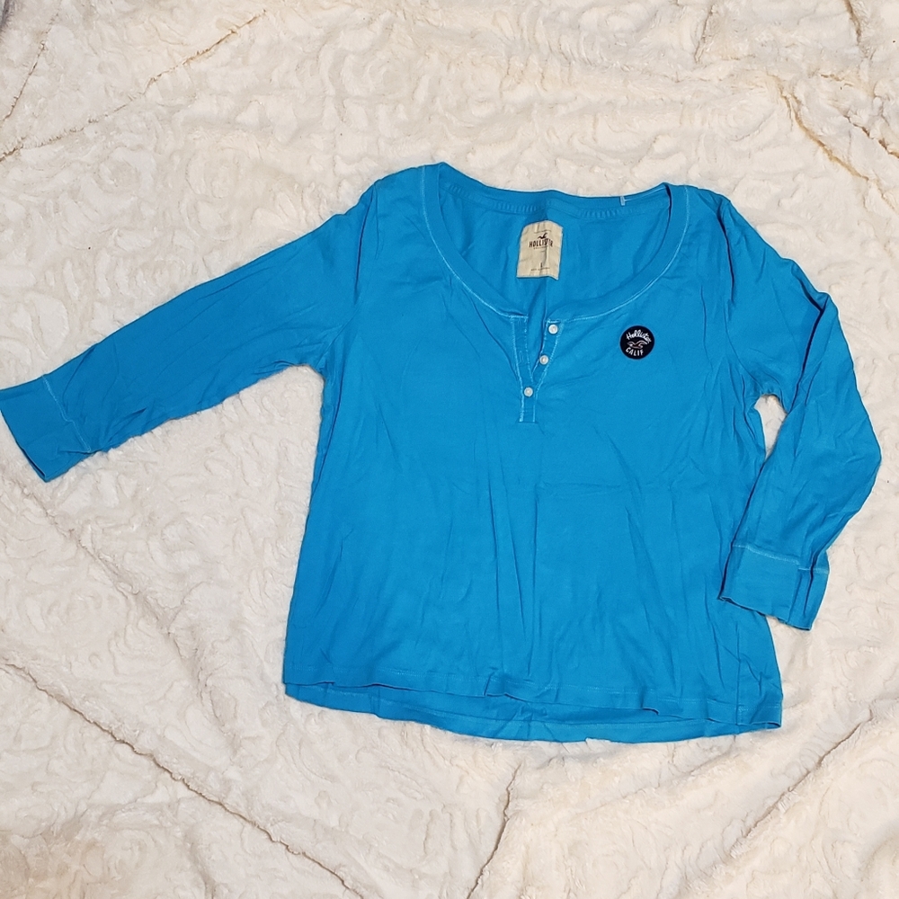 Hollister shirt